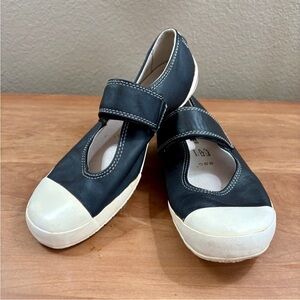 Converse "Baby Doll" Mary Jane leather sneakers Women's size 7.5